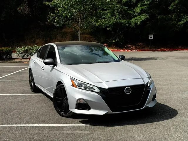 2019 Nissan Altima 2.5 SR FWD photo