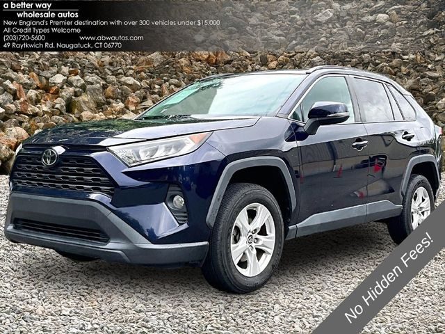2020 Toyota RAV4 XLE AWD photo