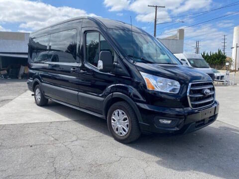 2020 Ford Transit Passenger Wagon XLT RWD photo