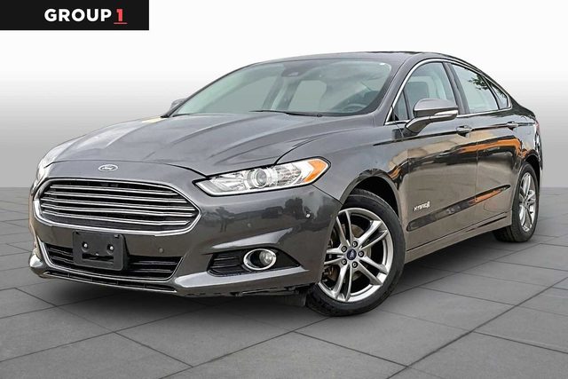 2015 Ford Fusion Titanium Hybrid FWD photo