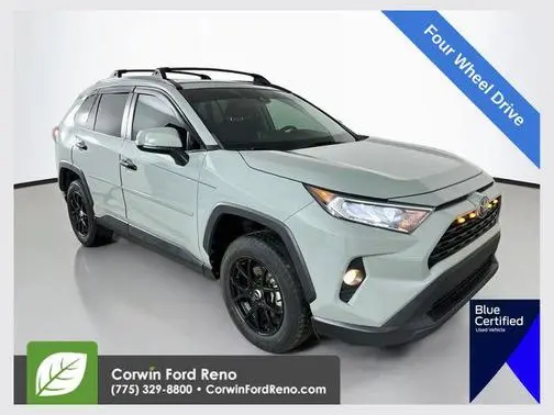 2021 Toyota RAV4 XLE AWD photo