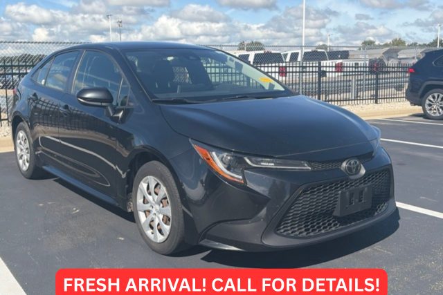 2020 Toyota Corolla LE FWD photo