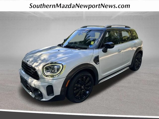 2021 MINI Countryman Oxford Edition FWD photo