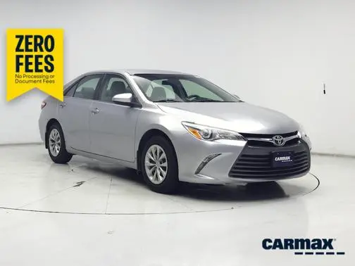 2015 Toyota Camry LE FWD photo