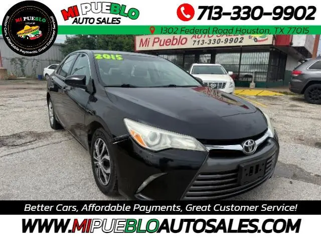 2015 Toyota Camry LE FWD photo