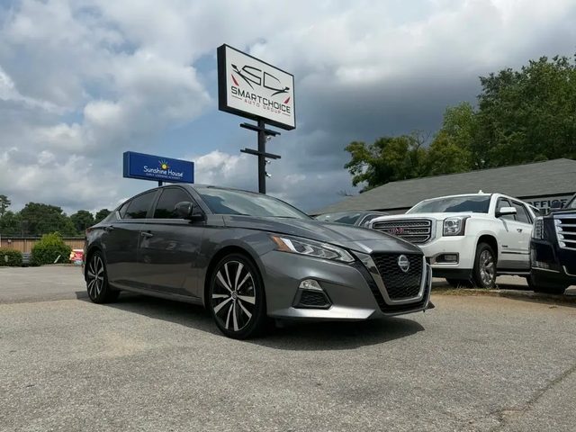 2021 Nissan Altima 2.5 SR FWD photo