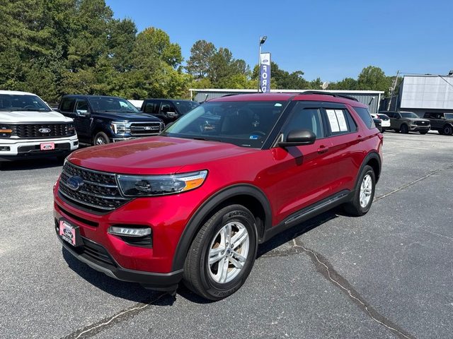 2021 Ford Explorer XLT 4WD photo