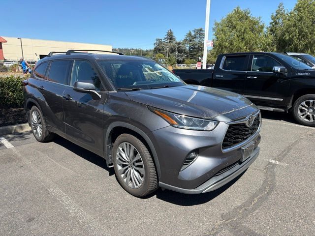 2021 Toyota Highlander Platinum AWD photo