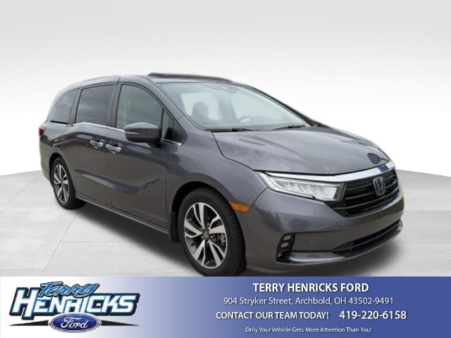 2021 Honda Odyssey Touring FWD photo