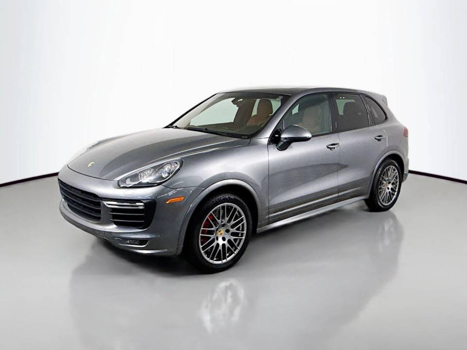 2018 Porsche Cayenne GTS AWD photo