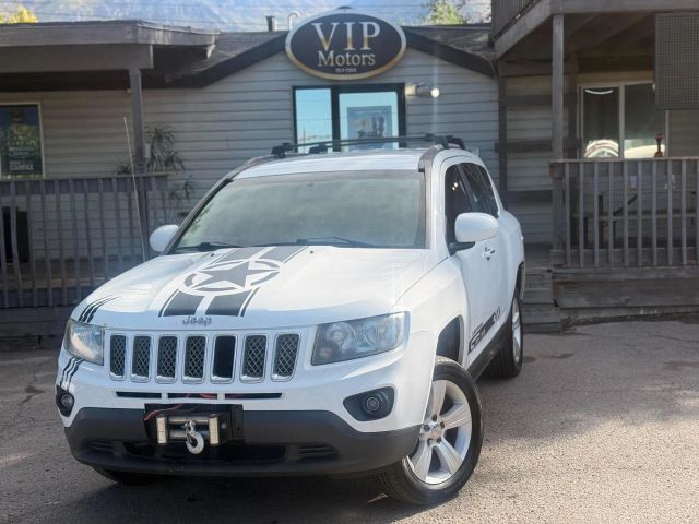 2016 Jeep Compass Latitude 4WD photo