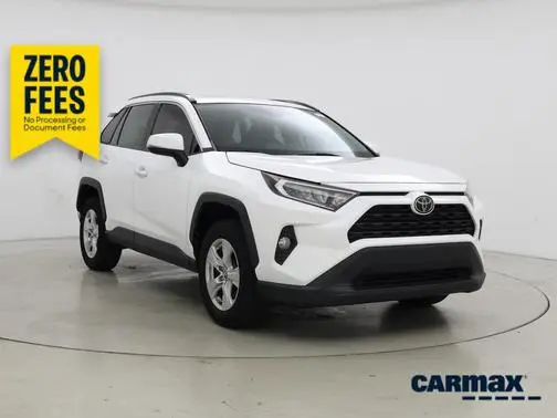 2021 Toyota RAV4 XLE FWD photo