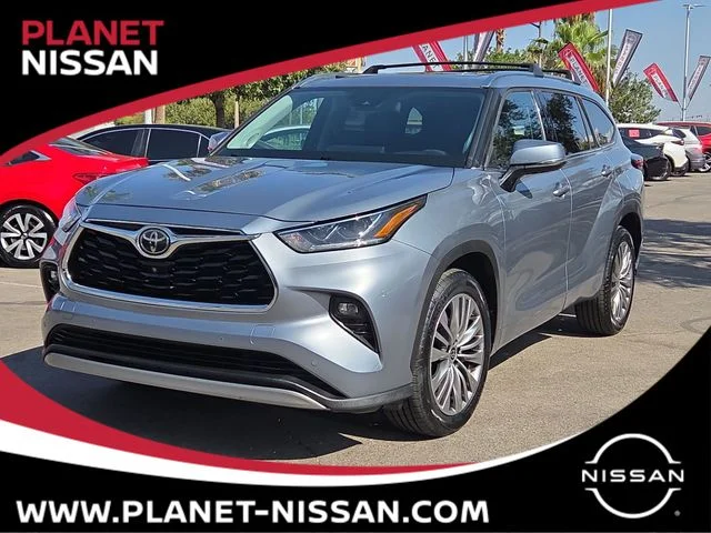 2021 Toyota Highlander Platinum FWD photo