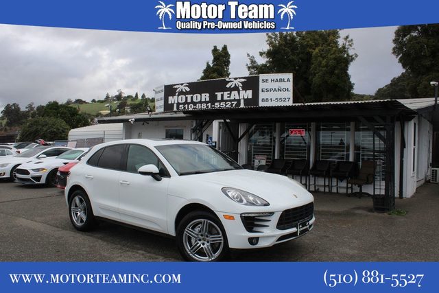 2015 Porsche Macan S AWD photo