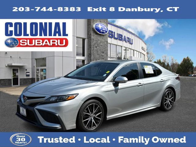 2021 Toyota Camry SE AWD photo