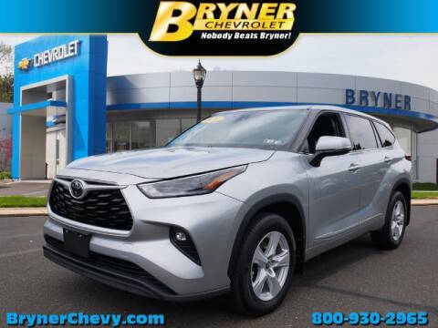 2021 Toyota Highlander LE AWD photo