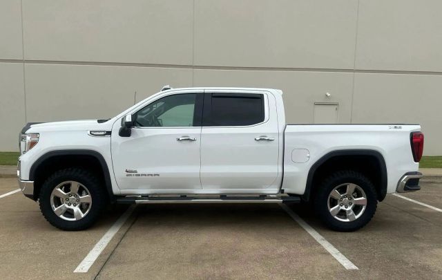2021 GMC Sierra 1500 SLT 4WD photo