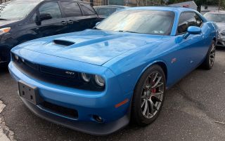 2015 Dodge Challenger SRT 392 RWD photo