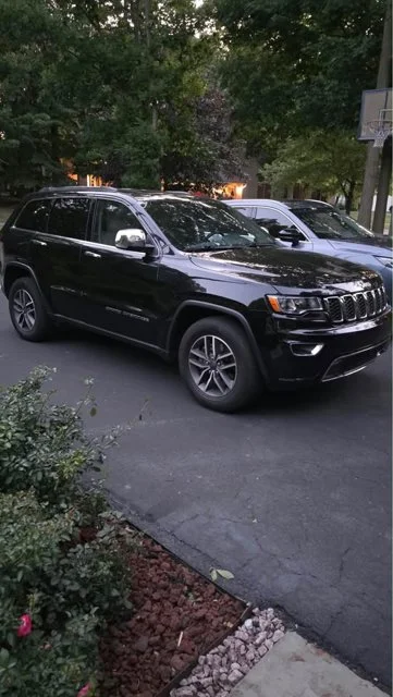 2021 Jeep Grand Cherokee Limited 4WD photo