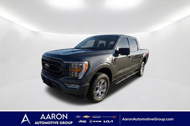 2021 Ford F-150 XLT 4WD photo