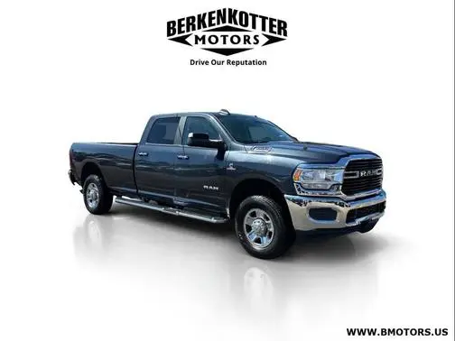 2019 Ram 3500 Big Horn 4WD photo