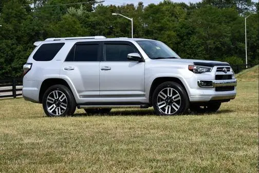 2021 Toyota 4Runner Limited 4WD photo