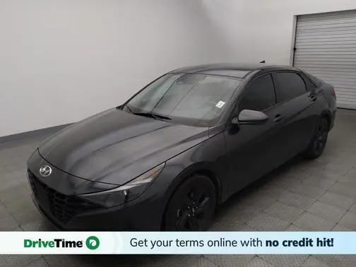2021 Hyundai Elantra SEL FWD photo