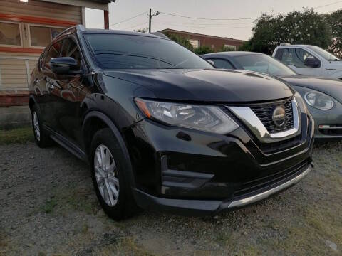 2019 Nissan Rogue SV FWD photo