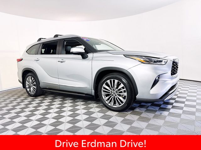 2021 Toyota Highlander Platinum AWD photo