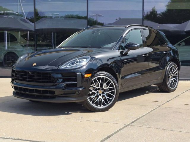 2021 Porsche Macan S AWD photo