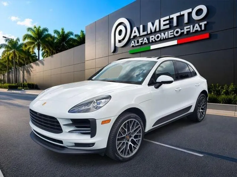 2021 Porsche Macan S AWD photo