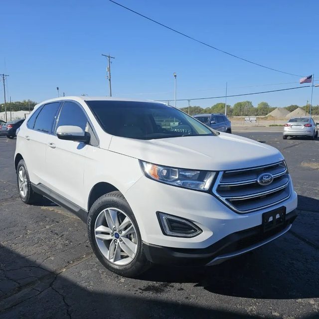 2018 Ford Edge SEL FWD photo