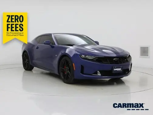 2021 Chevrolet Camaro 2LT RWD photo