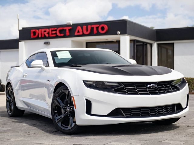 2021 Chevrolet Camaro LT1 RWD photo
