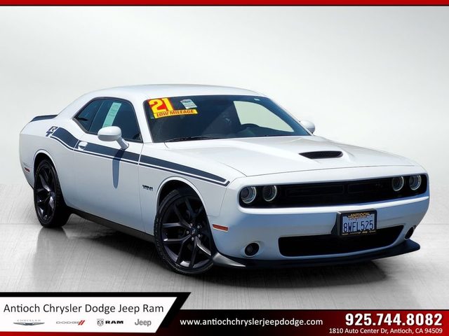 2021 Dodge Challenger R/T RWD photo