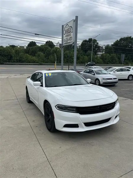 2019 Dodge Charger SXT RWD photo