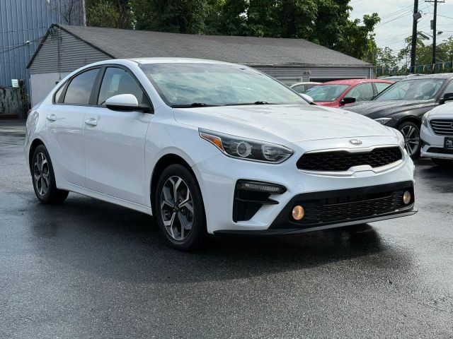 2021 Kia Forte LXS FWD photo