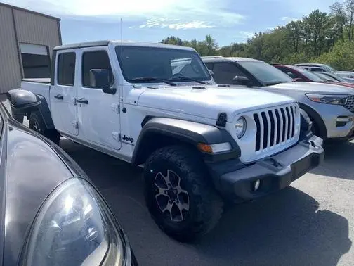 2021 Jeep Gladiator Sport 4WD photo