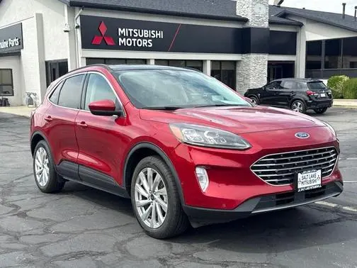 2021 Ford Escape Titanium Hybrid AWD photo