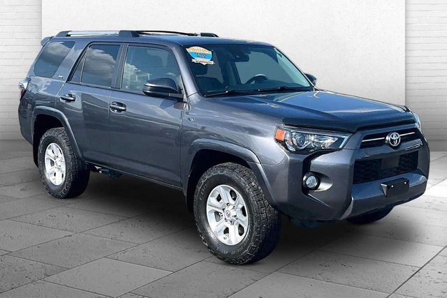 2020 Toyota 4Runner SR5 4WD photo