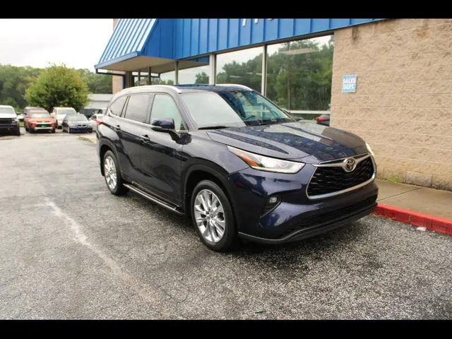 2021 Toyota Highlander Limited FWD photo