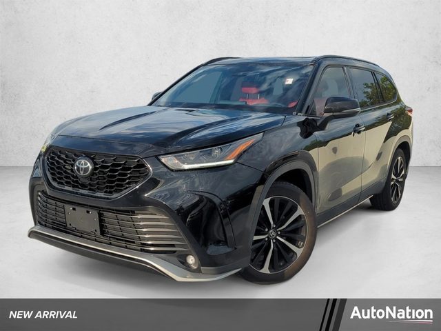 2021 Toyota Highlander XSE FWD photo