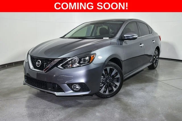 2017 Nissan Sentra SR FWD photo
