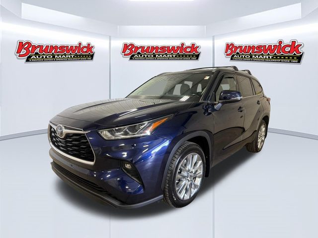 2021 Toyota Highlander Limited AWD photo
