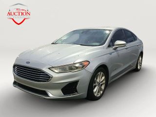 2019 Ford Fusion SEL FWD photo