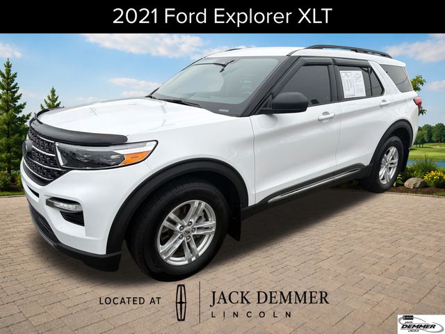 2021 Ford Explorer XLT 4WD photo