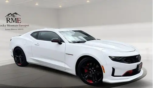 2021 Chevrolet Camaro 1LT RWD photo