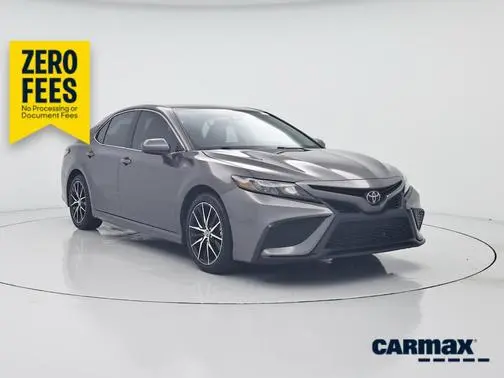 2021 Toyota Camry SE FWD photo