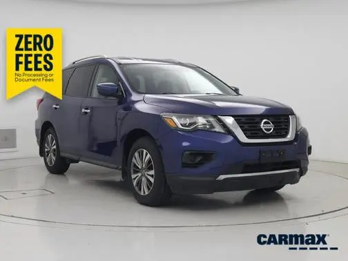 2020 Nissan Pathfinder S FWD photo