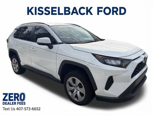 2021 Toyota RAV4 LE FWD photo
